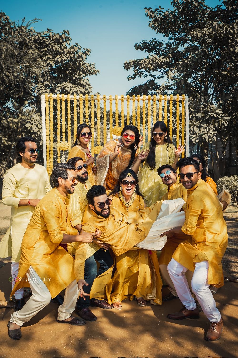 Download Sachet Parampara Wedding Pics