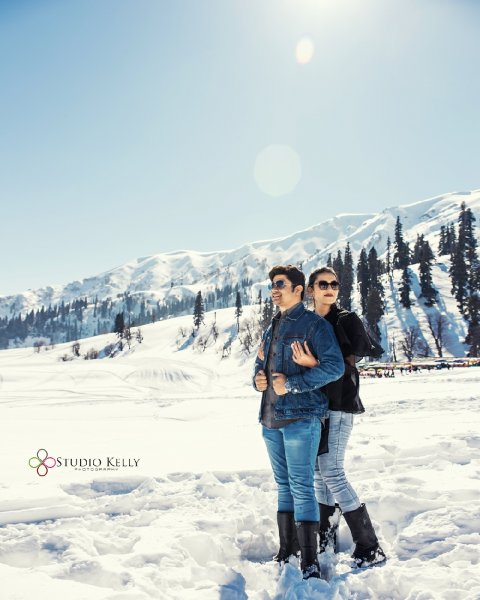 Shubham & Mittal's | Kashmir Pre-wedding